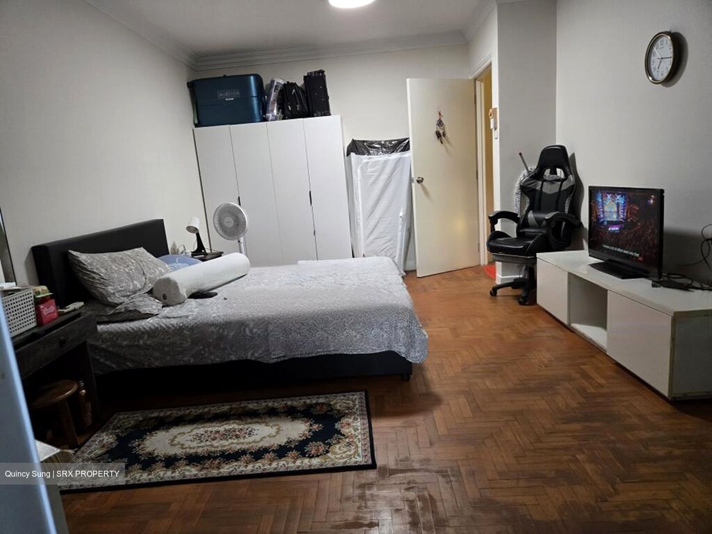 Opera Estate (D15), Terrace #447566811